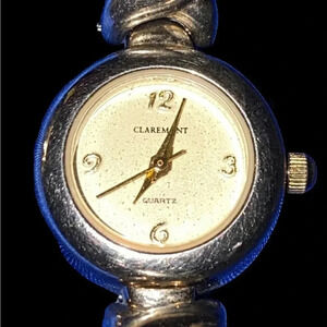 Vintage Claremont Stretch Bracelet Silver Tone Watch needs battery